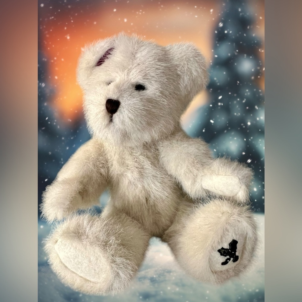 Vintage Boyd Bear Winter/Christmas Collection - Picture 2 of 15